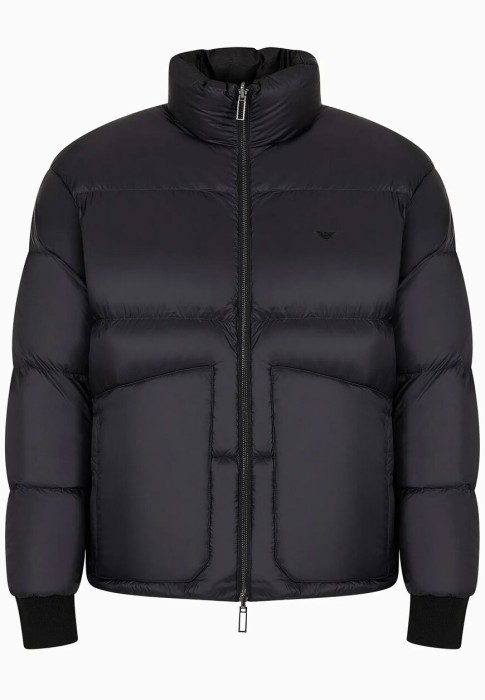 пуховик  по цене 69755 руб вид справа