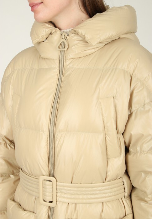 пуховик  из проверенных материалов спереди