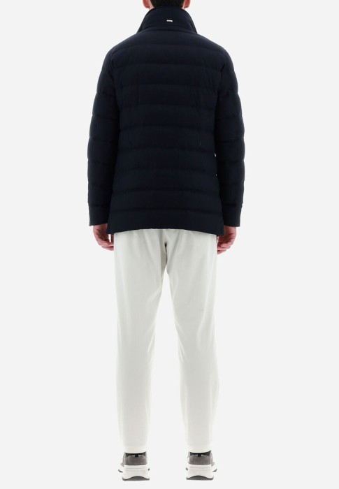 пуховик  из проверенных материалов спереди