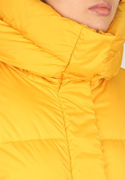 Продукция для женщин фото