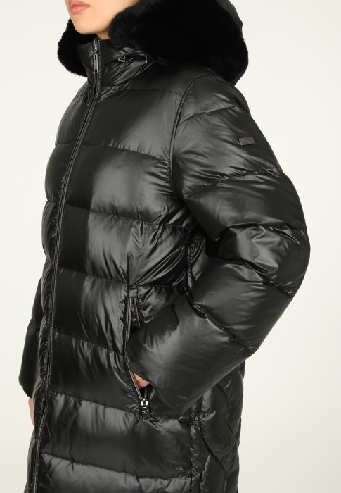 Продукция для женщин фото