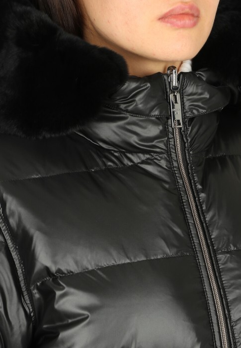 пуховик  для взрослого возраста с изнаночной стороны