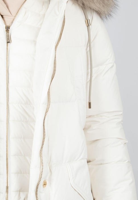 пуховик  из проверенных материалов спереди