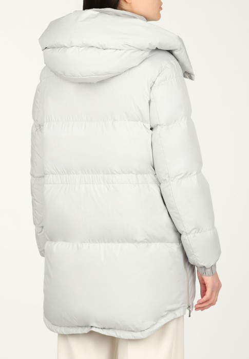 Товар серого цвета с внутренней стороны