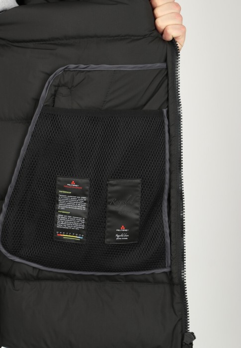 пуховик  для взрослого возраста с изнаночной стороны