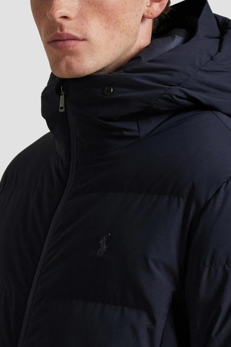 пуховик  из америки вид сбоку