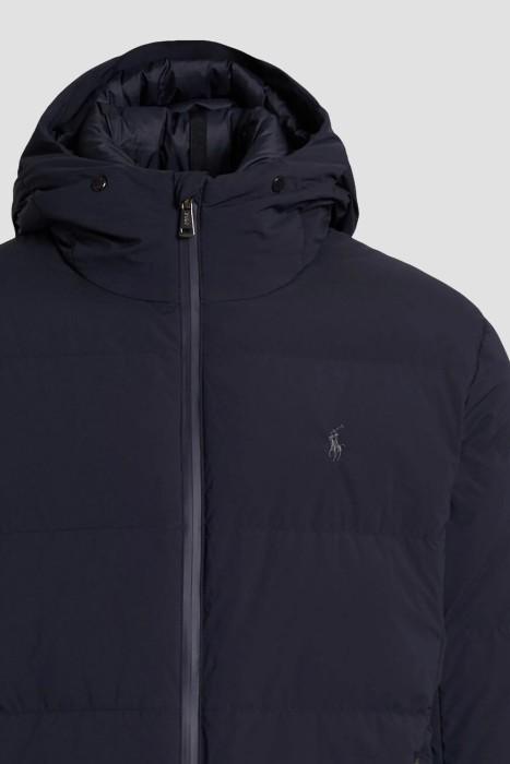 Товар синего цвета с внутренней стороны