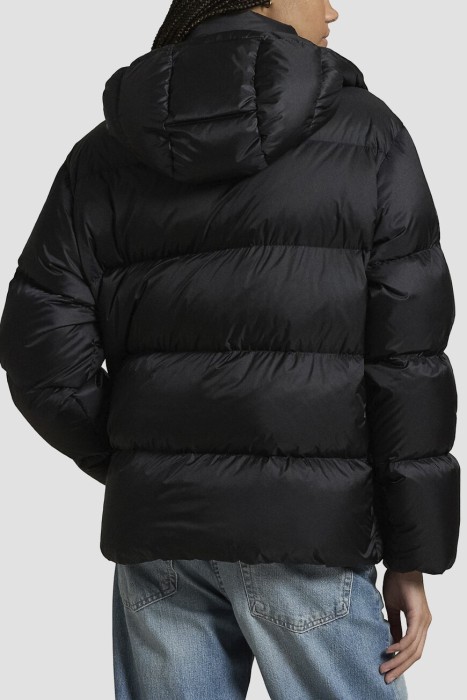 пуховик  от бренда ralph lauren вид слева