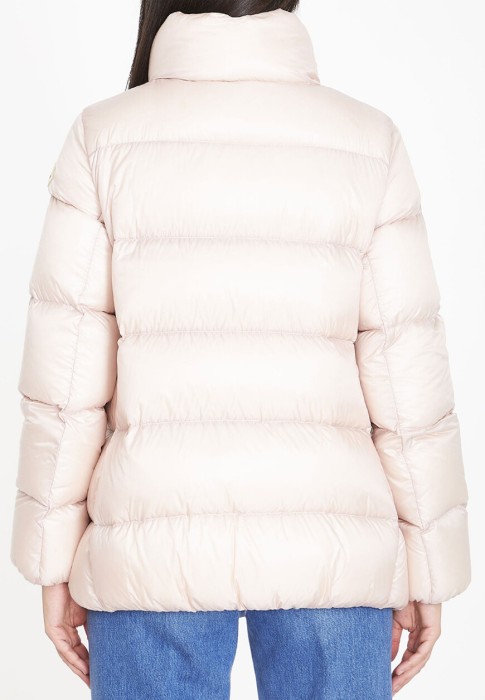 пуховик  из италии вид сбоку