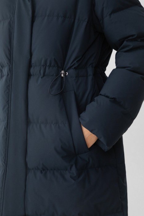 Товар синего цвета с внутренней стороны