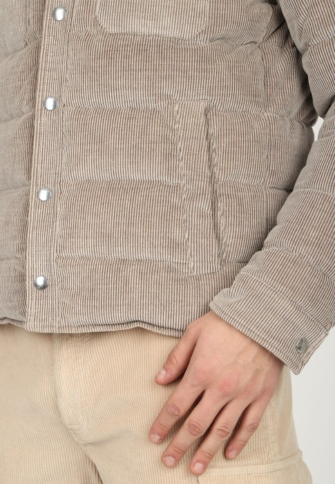 пуховик  для взрослого возраста с изнаночной стороны