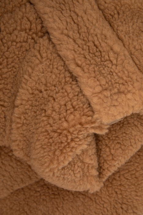 пуховик  универсального стиля с лицевой стороны