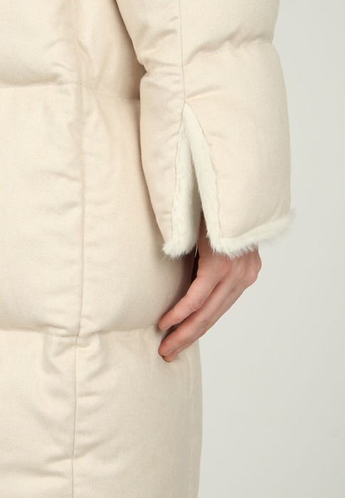 пуховик  универсального стиля с лицевой стороны