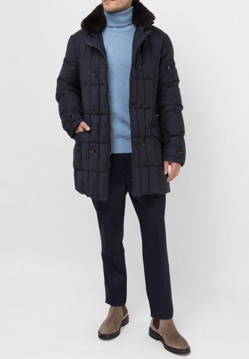 пуховик  от бренда moorer вид слева