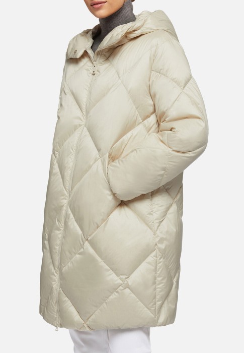 пуховик  от бренда geox вид слева