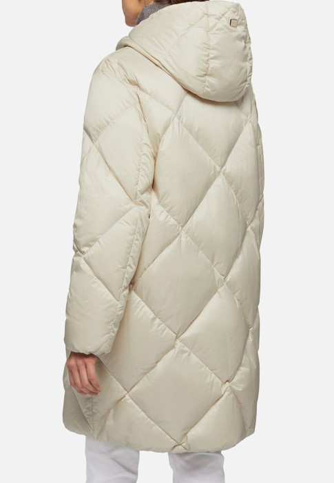 пуховик  из италии вид сбоку