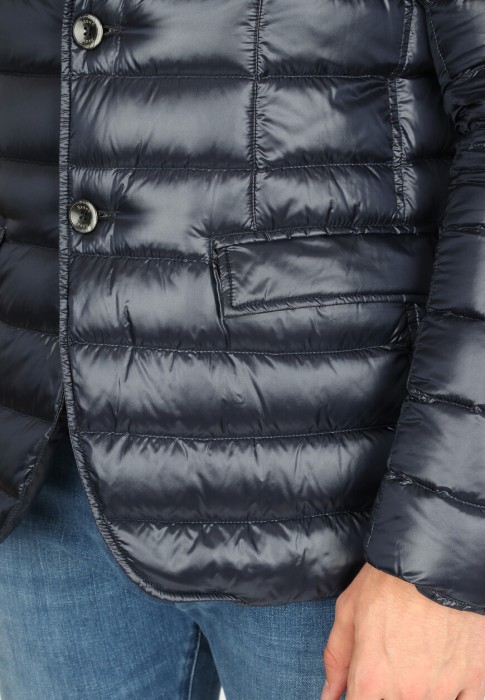 пуховик  из проверенных материалов спереди