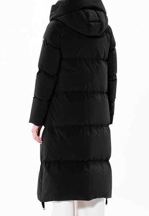 пуховик  из италии вид сбоку