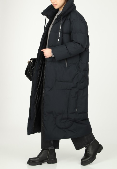 пуховик  из франции вид сбоку