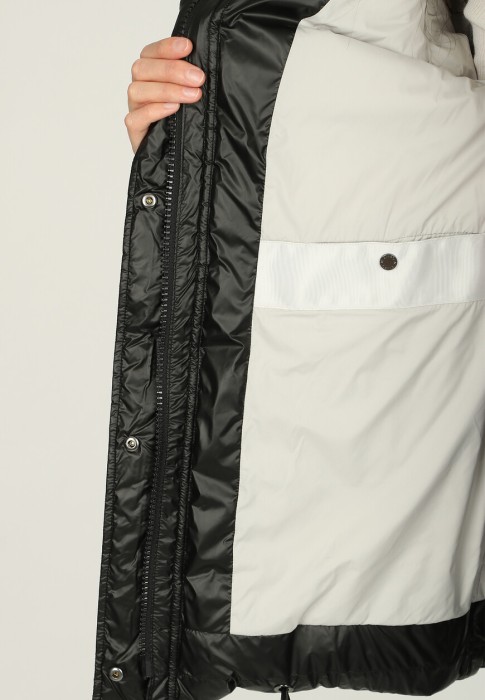 пуховик  для взрослого возраста с изнаночной стороны