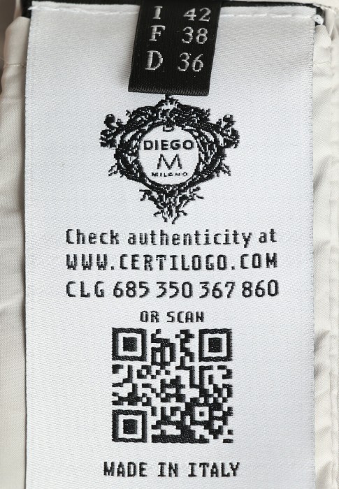 пуховик  на сезон этого года фотография