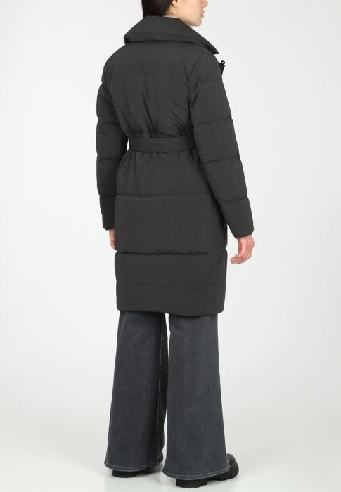 пуховик  из италии вид сбоку