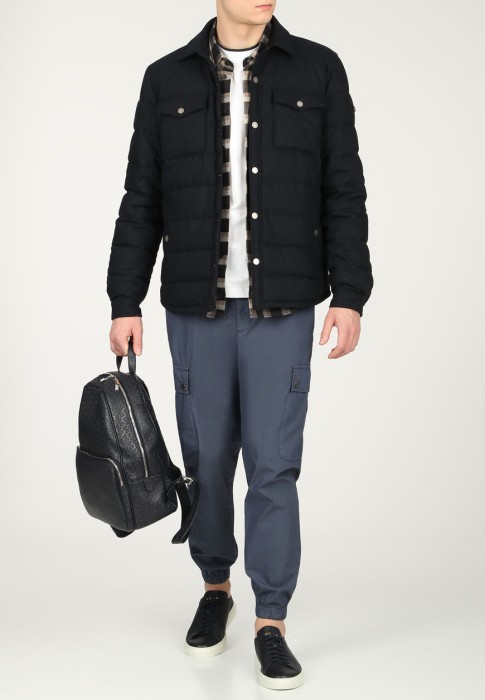 пуховик  по цене 80045 руб вид справа