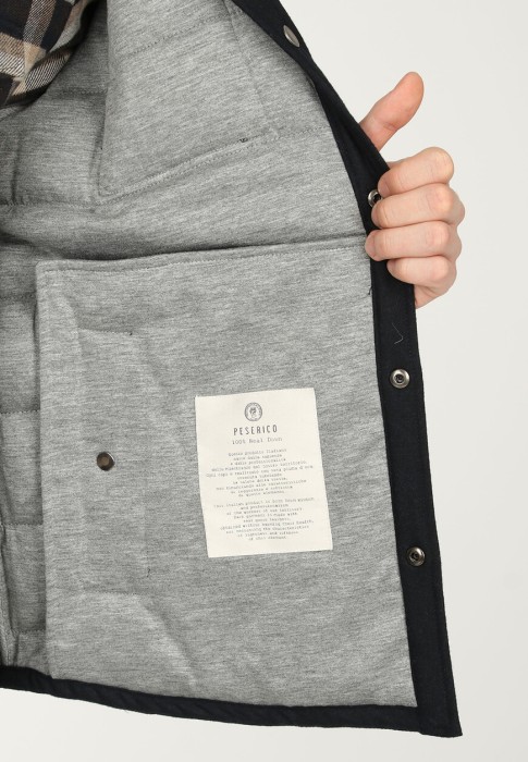 пуховик  для взрослого возраста с изнаночной стороны