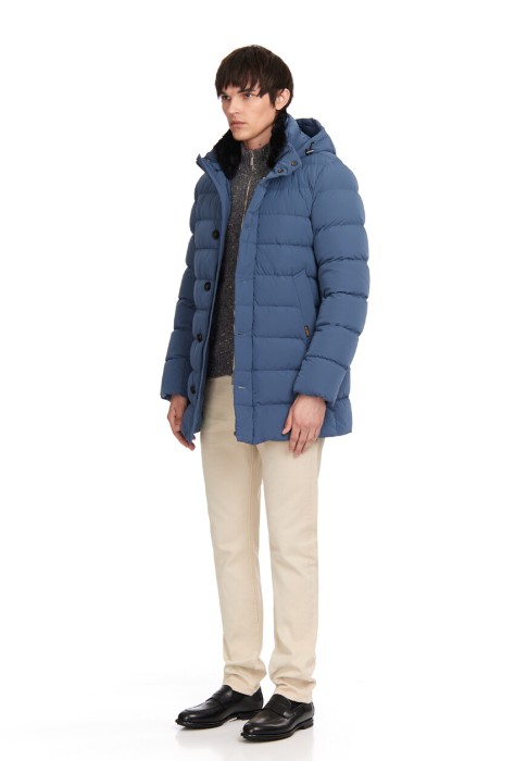 пуховик  от бренда hetrego вид слева