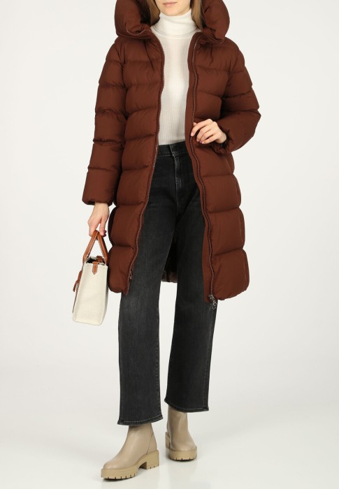 пуховик  из дании вид сбоку