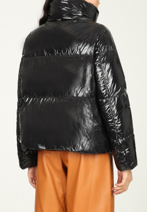 пуховик  из франции вид сбоку