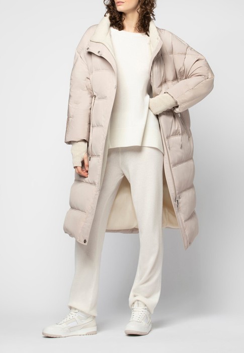 пуховик  из италии вид сбоку