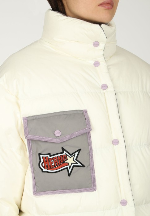 пуховик  универсального стиля с лицевой стороны