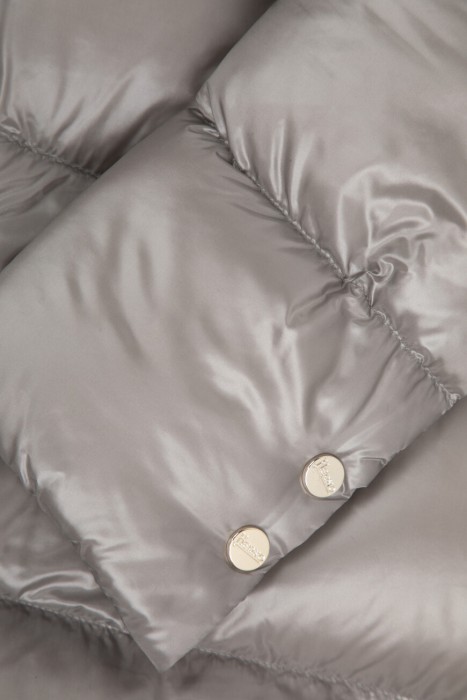 пуховик  на сезон этого года фотография