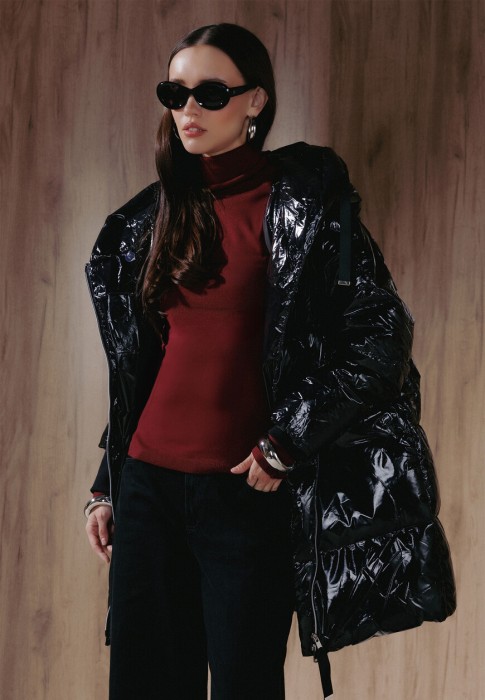 пуховик  из италии вид сбоку