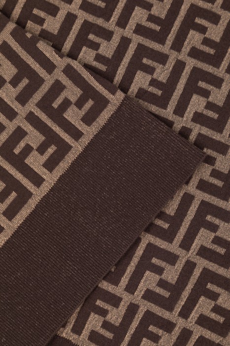 пуловер  универсального стиля с лицевой стороны