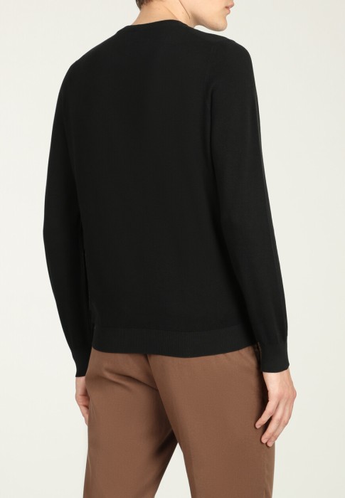 пуловер  из италии вид сбоку