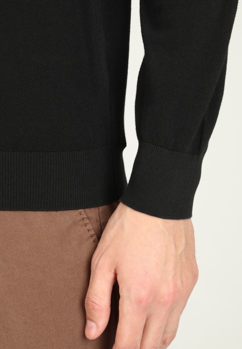 пуловер  из проверенных материалов спереди