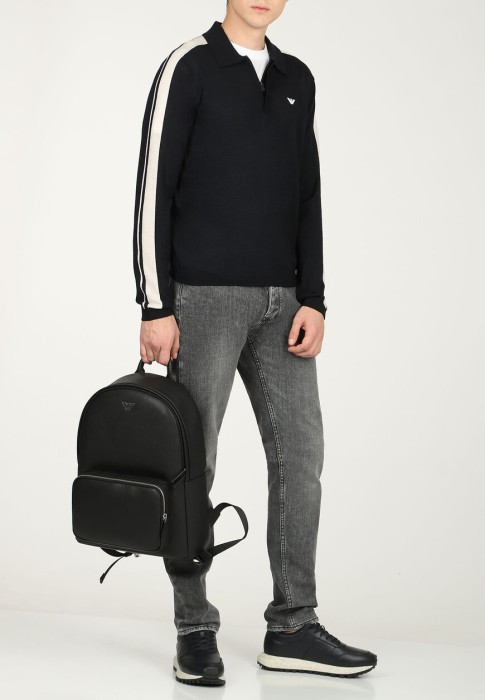 пуловер  из италии вид сбоку