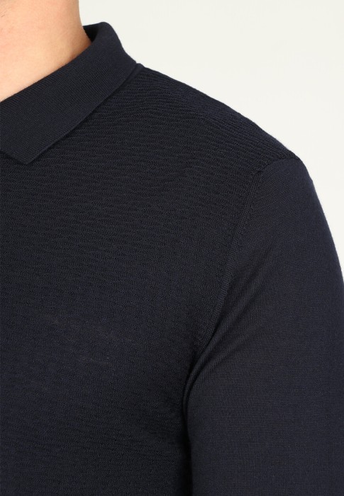 пуловер  из проверенных материалов спереди