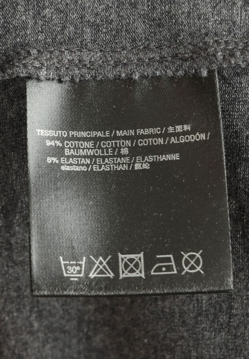 пуловер  универсального стиля с лицевой стороны