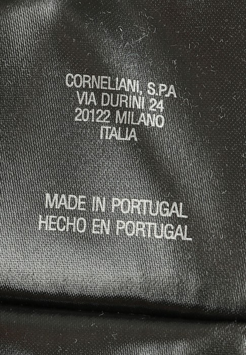 пуловер  для взрослого возраста с изнаночной стороны