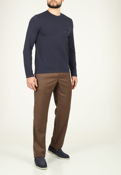 пуловер  из италии вид сбоку