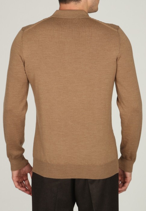 пуловер  из италии вид сбоку