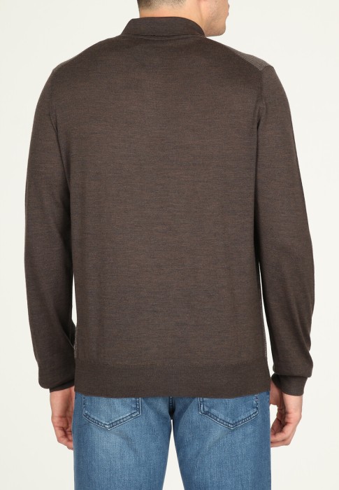 пуловер  из италии вид сбоку