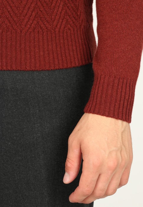 пуловер  из проверенных материалов спереди