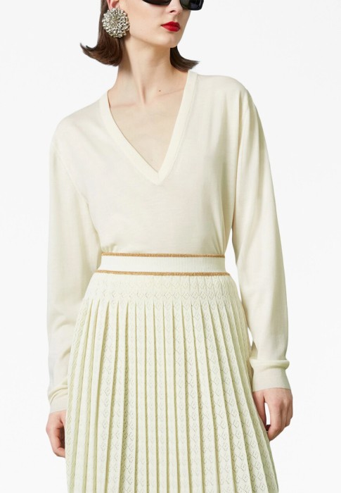 Товар с артикулом 727410XKCZ3 вид сзади