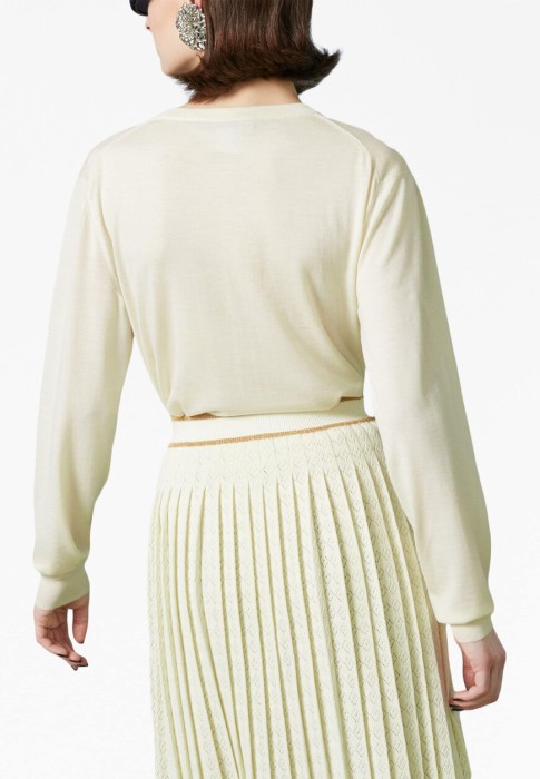 пуловер  из италии вид сбоку