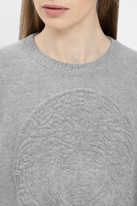 пуловер  из италии вид сбоку