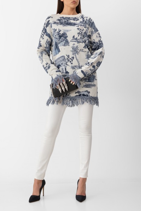 Товар белого цвета с внутренней стороны